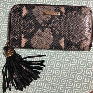 New Stella & dot python snake skin wallet